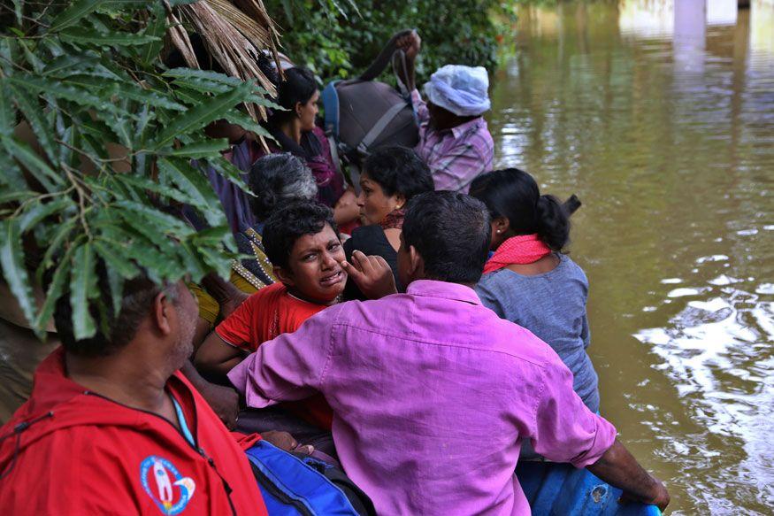 KerelaFloods: God's Own Country is shattered & these pictures will melt your heart