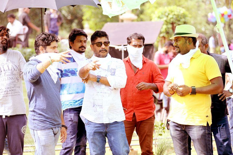 Kittu Unnadu Jagratha Movie New Working Stills