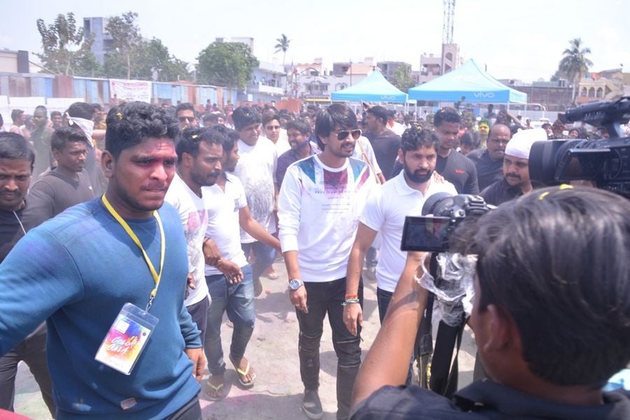 Kittu Unnadu Jagratha team holi Celebrations Vijayawada