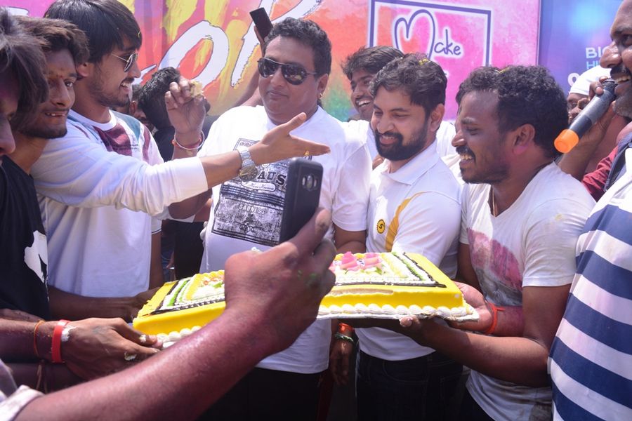 Kittu Unnadu Jagratha team holi Celebrations Vijayawada