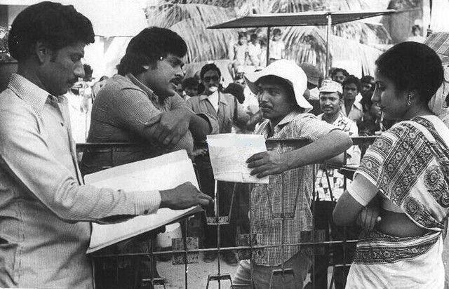 Birthday Special: Konidela Megastar Chiranjeevi Personal Photos
