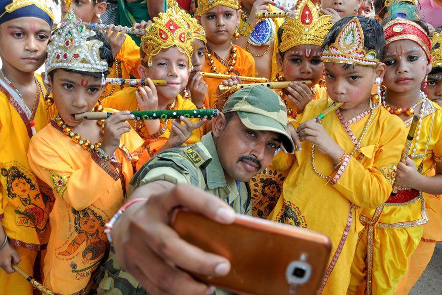 Krishna Janmashtami 2018: Lord Krishna's Birth Celebrations Across India