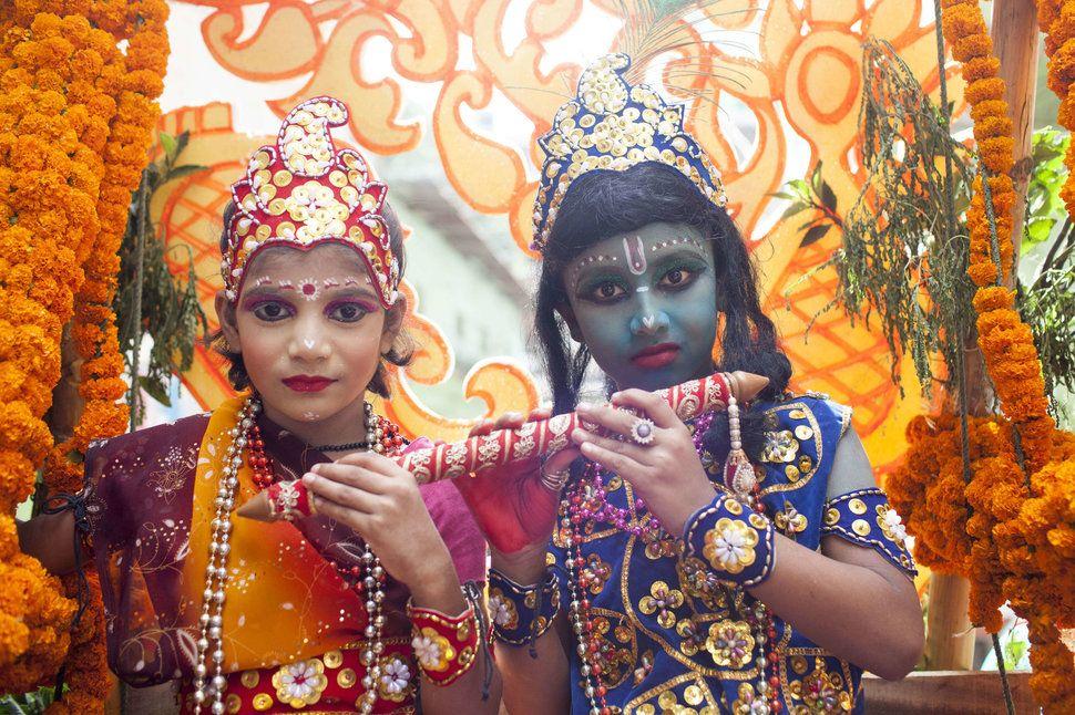 Krishna Janmashtami 2018: Lord Krishna's Birth Celebrations Across India