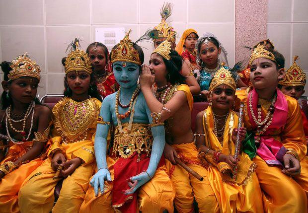 Krishna Janmashtami 2018: Lord Krishna's Birth Celebrations Across India