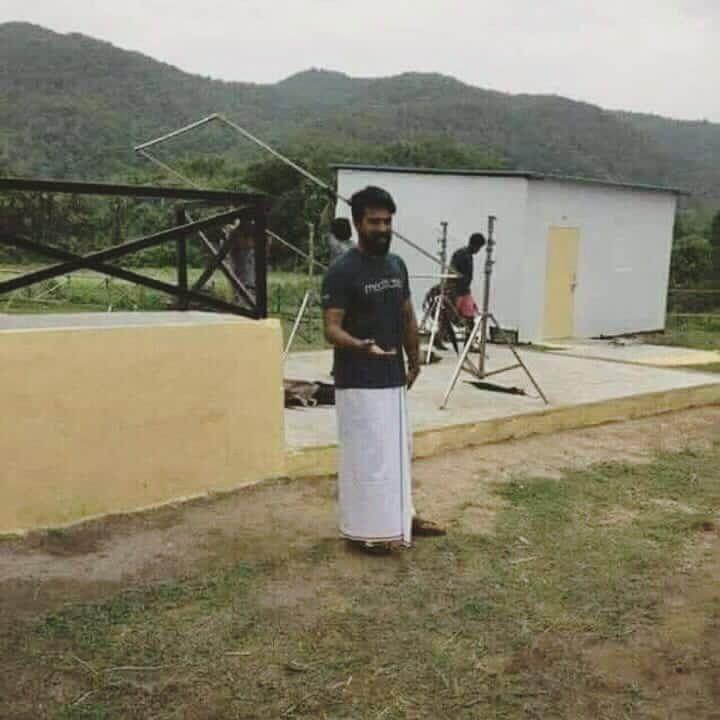 LATEST Rangasthalam 1985 Movie Working Stills & Set Locations