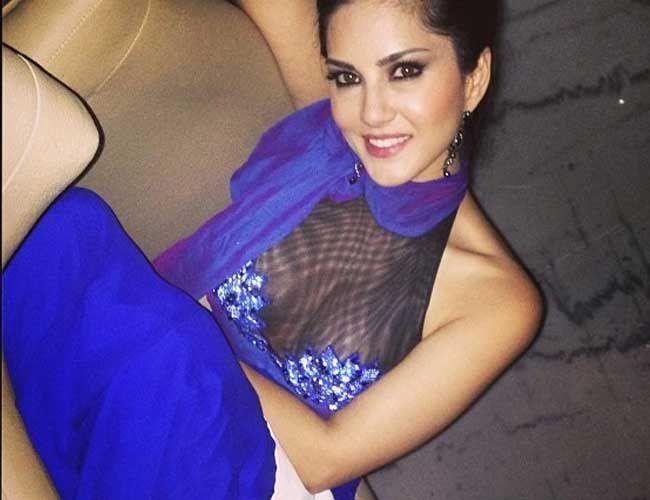 ACTRESS SUNNY LEONE’S RARE & UNSEEN PICTURES