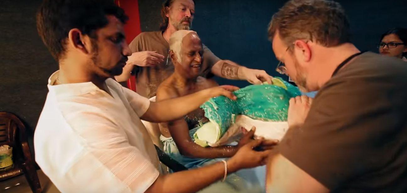 LEAKED: Rajinikanth Robot 2Point0 Latest Working Stills & Posters