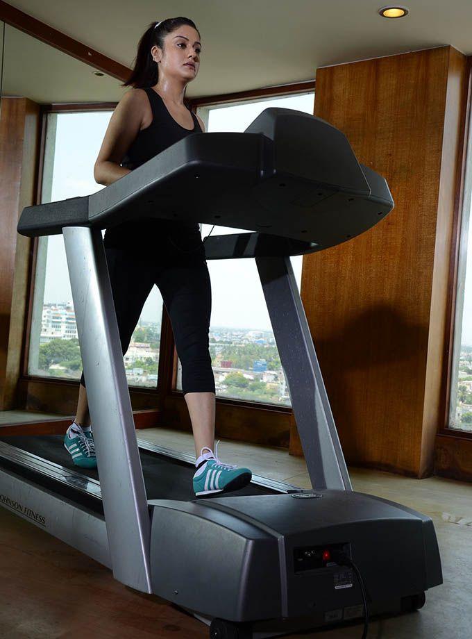 LEAKED: Unseen Photos Of Actresses Working Out In Gym