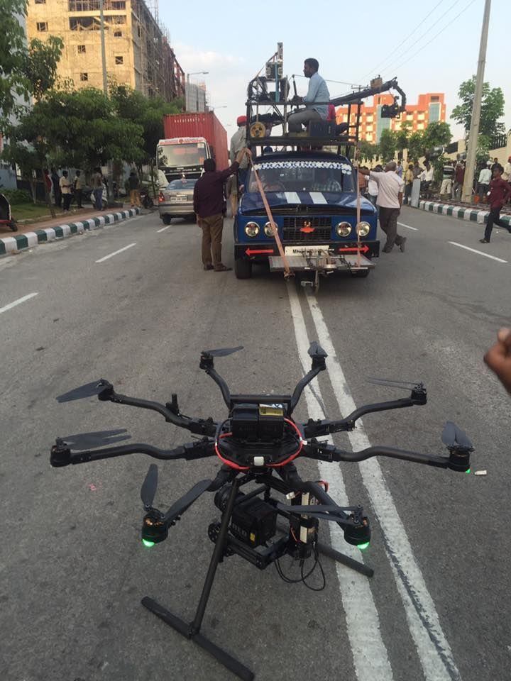 LEAKED Again: Mahesh SPYDER Movie Working Stills