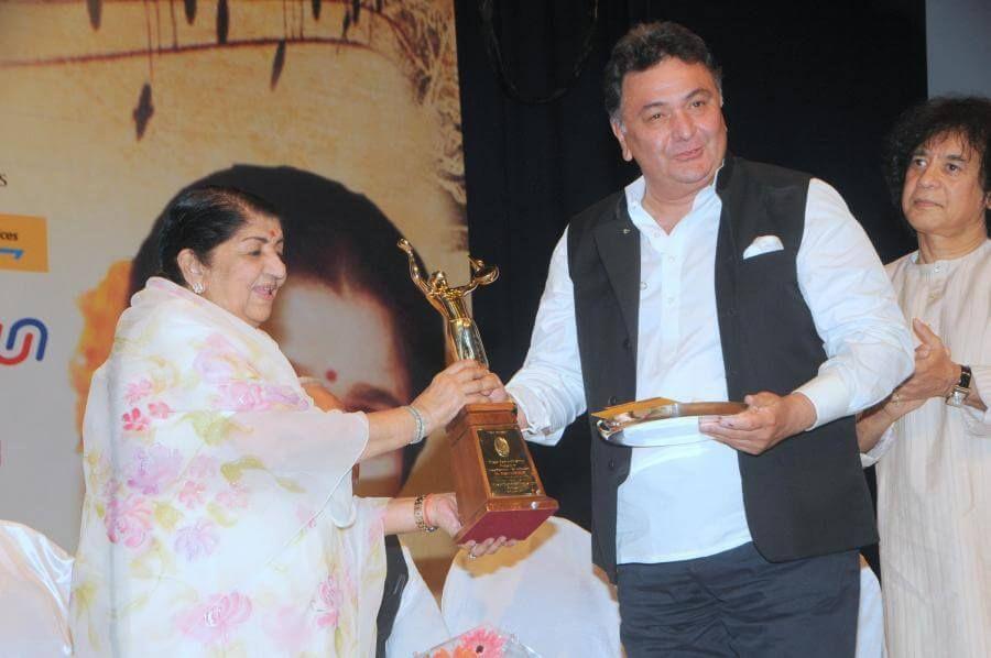 Lata Mangeshkar Rare Pictures