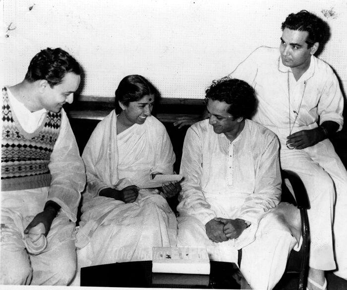 Lata Mangeshkar Rare Pictures