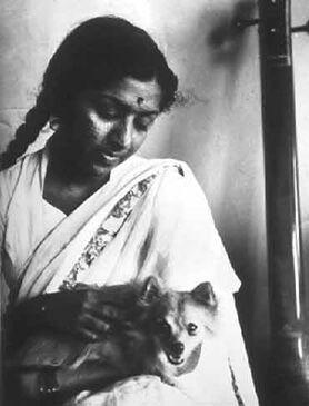 Lata Mangeshkar Rare Pictures