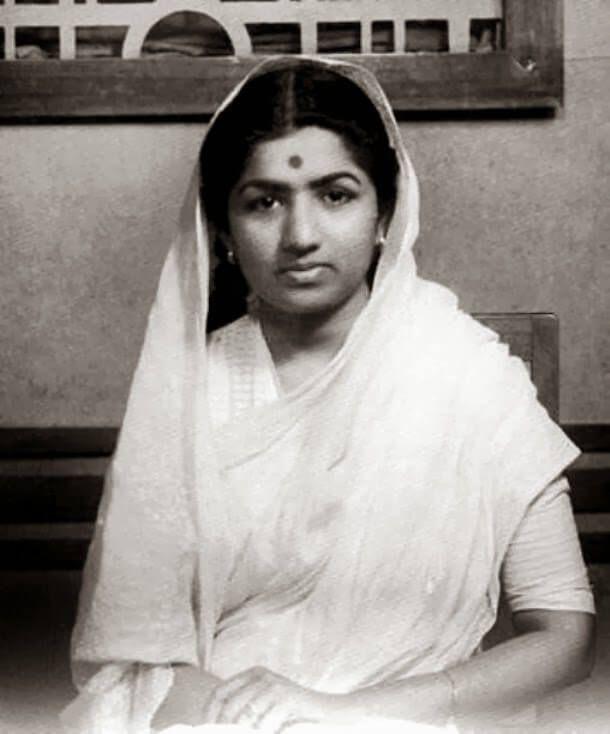 Lata Mangeshkar Rare Pictures