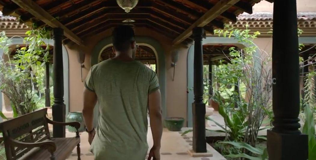 Latest Posters & Stills Released from Naa Peru Surya