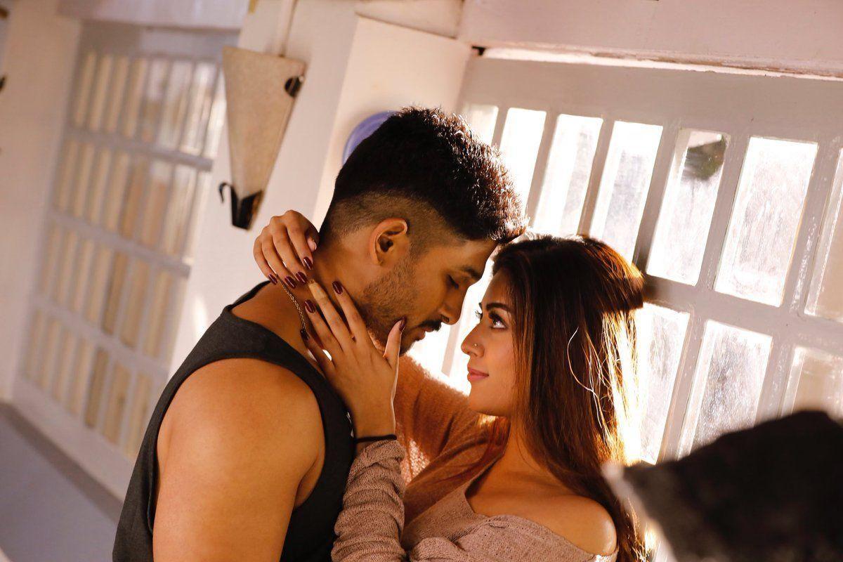 Latest Posters & Stills Released from Naa Peru Surya