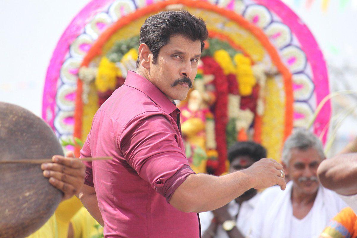 Latest Posters & Stills of Saamy Square