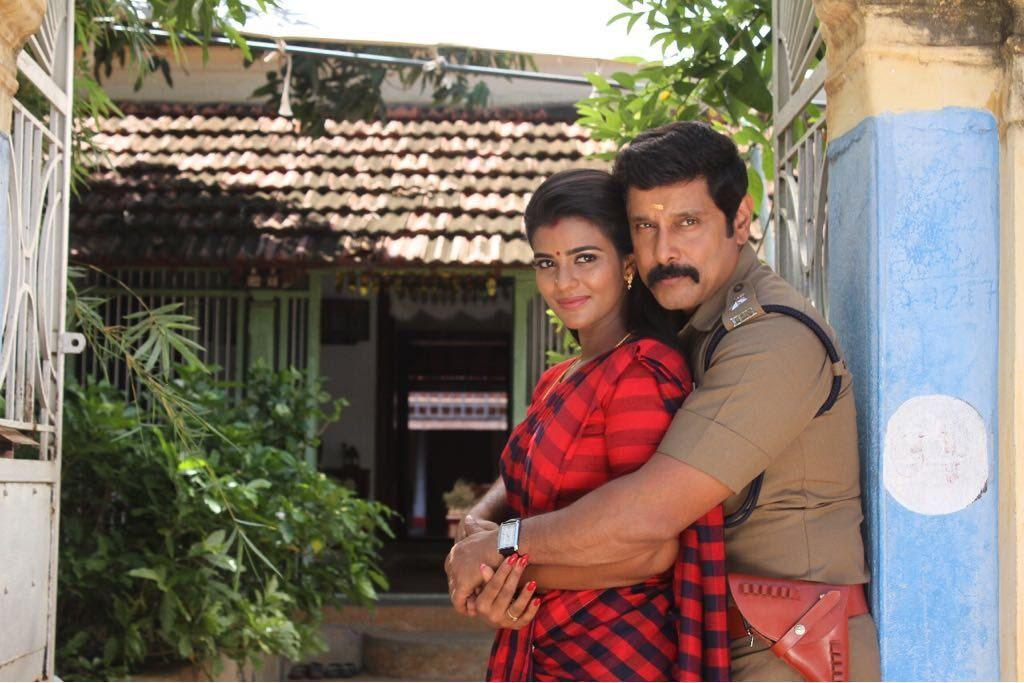 Latest Posters & Stills of Saamy Square