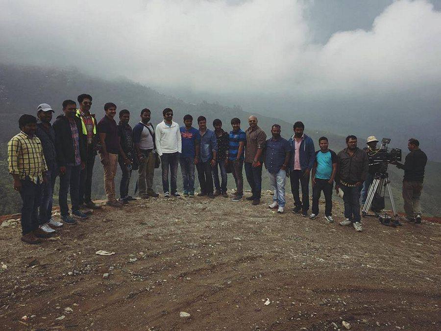 Latest Snaps Leaked From the Sets of Raja The Great Movie