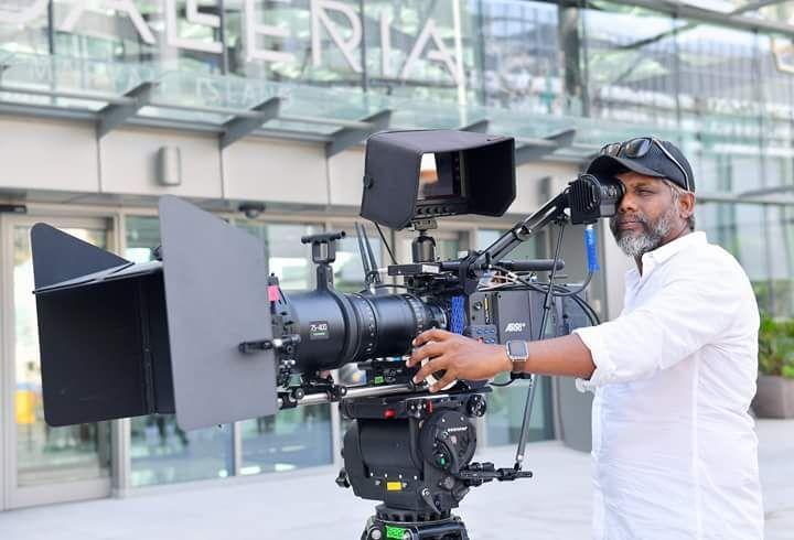 Latest Stills of Prabhas and Team from the sets of Saaho