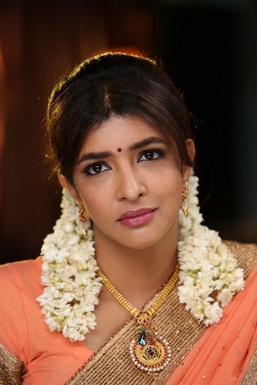 Laxmi Bomb Movie Posters & Stills
