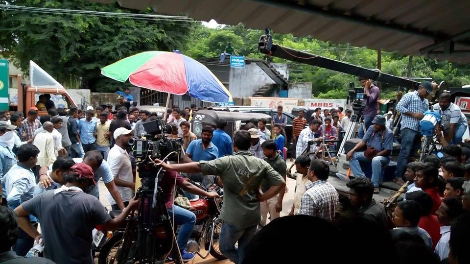 Leaked: Nani & Sai Pallavai's MCA Movie Shooting Photos in Warangal