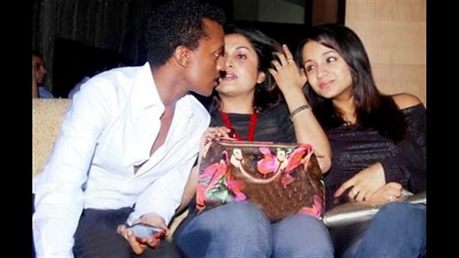 Leaked: Trisha's Unseen Drinking Party Photos creates hulchul on social media