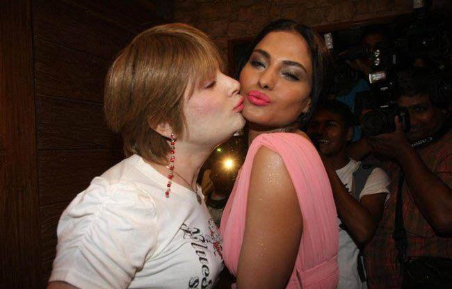 Leaked Shocking Pictures of Indian Celebs