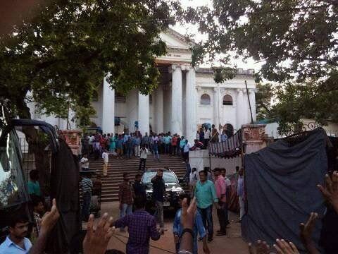 Leaked Working Stills From Janatha Garage