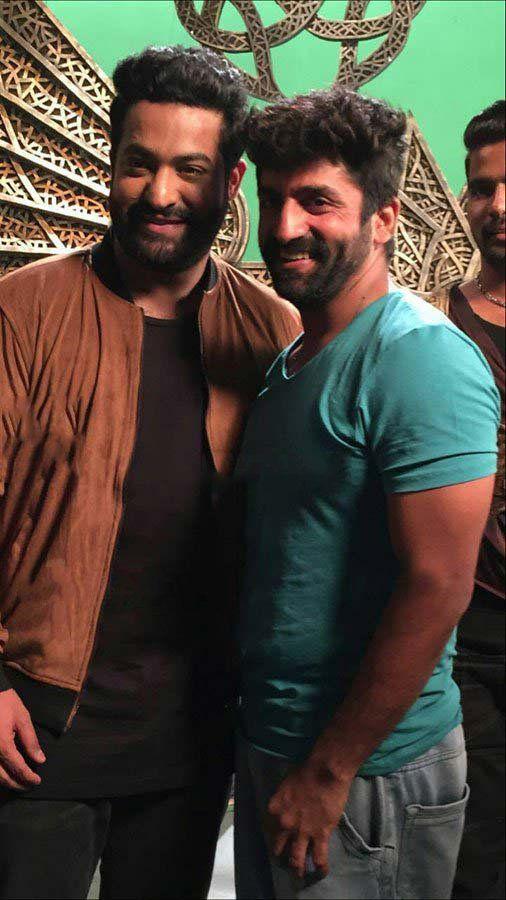 Leaked Working Stills From Janatha Garage