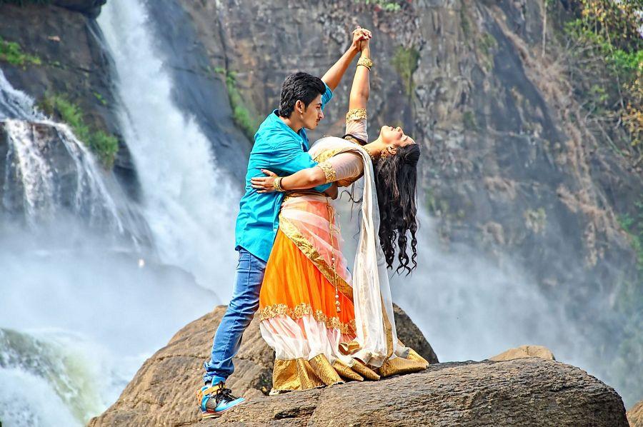 Love K Run Movie Wallpapers And Stills