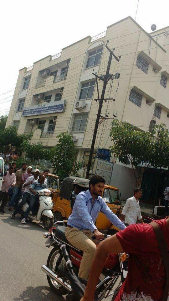 MCA (Middle Class Abbayi) Movie Latest Stills & Posters