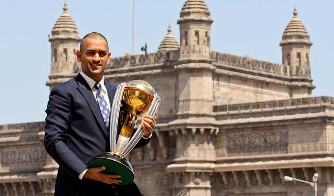 MS Dhoni Rare Photos Collections