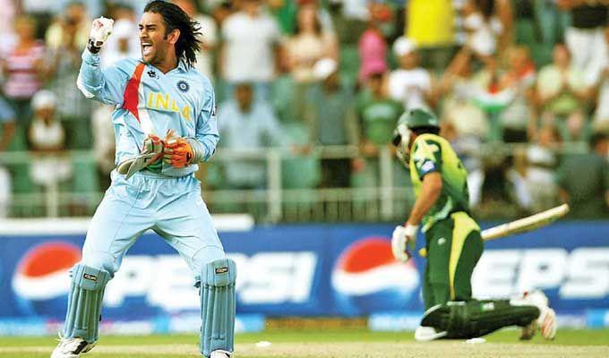 MS Dhoni Rare Photos Collections