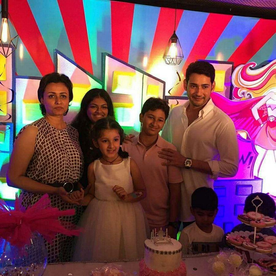 Mahesh Babu Daughter Sitara Birthday Celebrations 2017 Photos