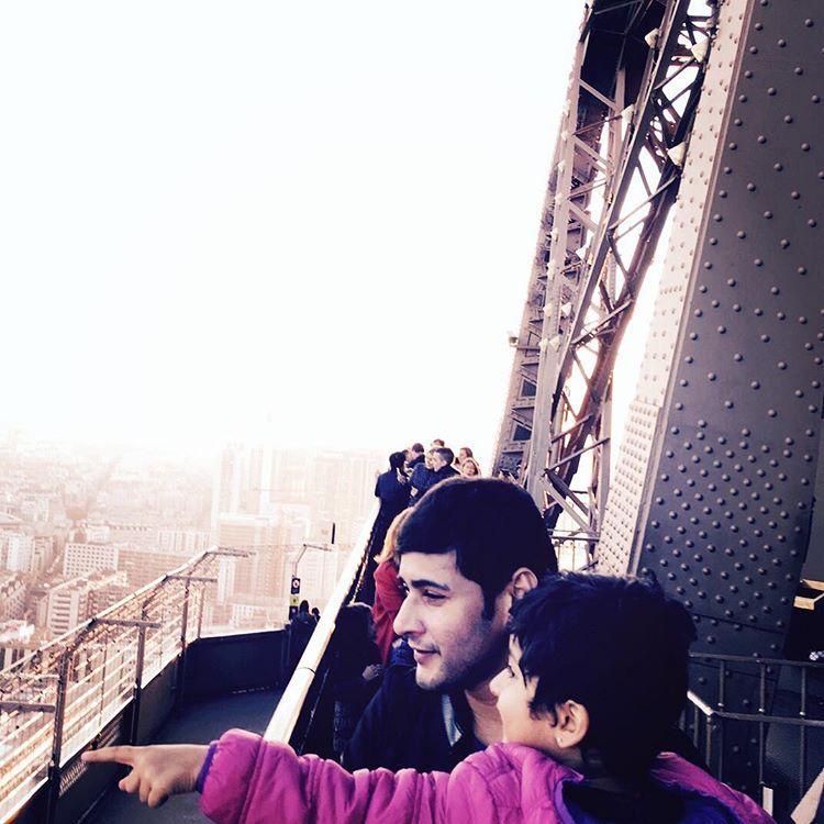 Mahesh Babu Daughter Sitara Rare Personal Family Photos