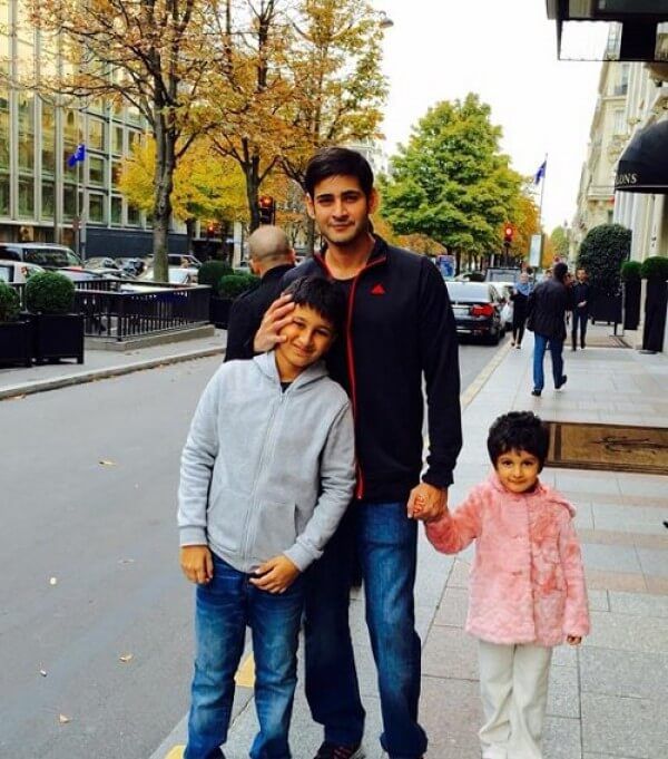 Mahesh Babu Family Rare & Unsee Pictures