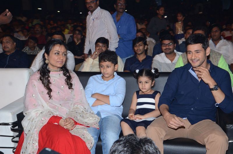 Mahesh Babu Family Rare & Unsee Pictures