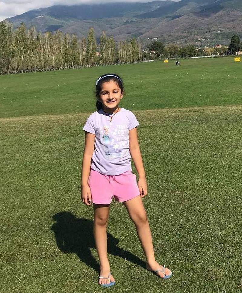 Mahesh Babu Rare & Unseen Personal Photos With Family