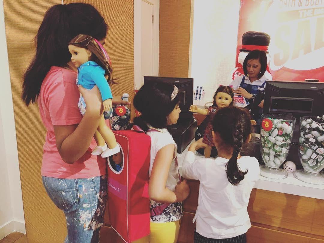 Mahesh Babu Rare & Unseen Personal Photos With Family