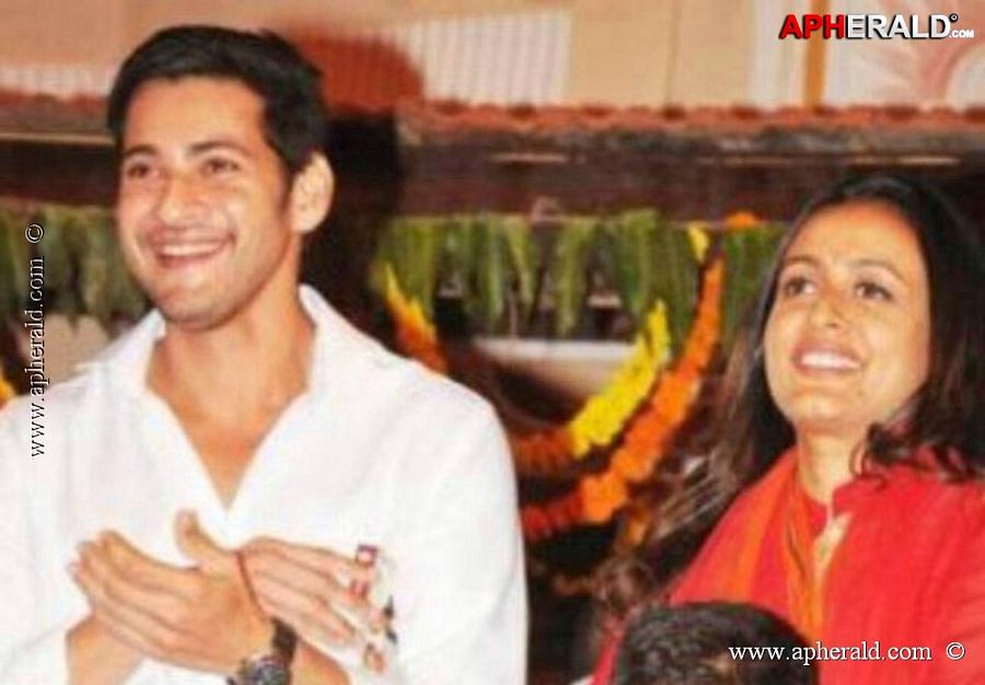 B'day Special: Mahesh Babu Rare & Unseen Photos Collections!