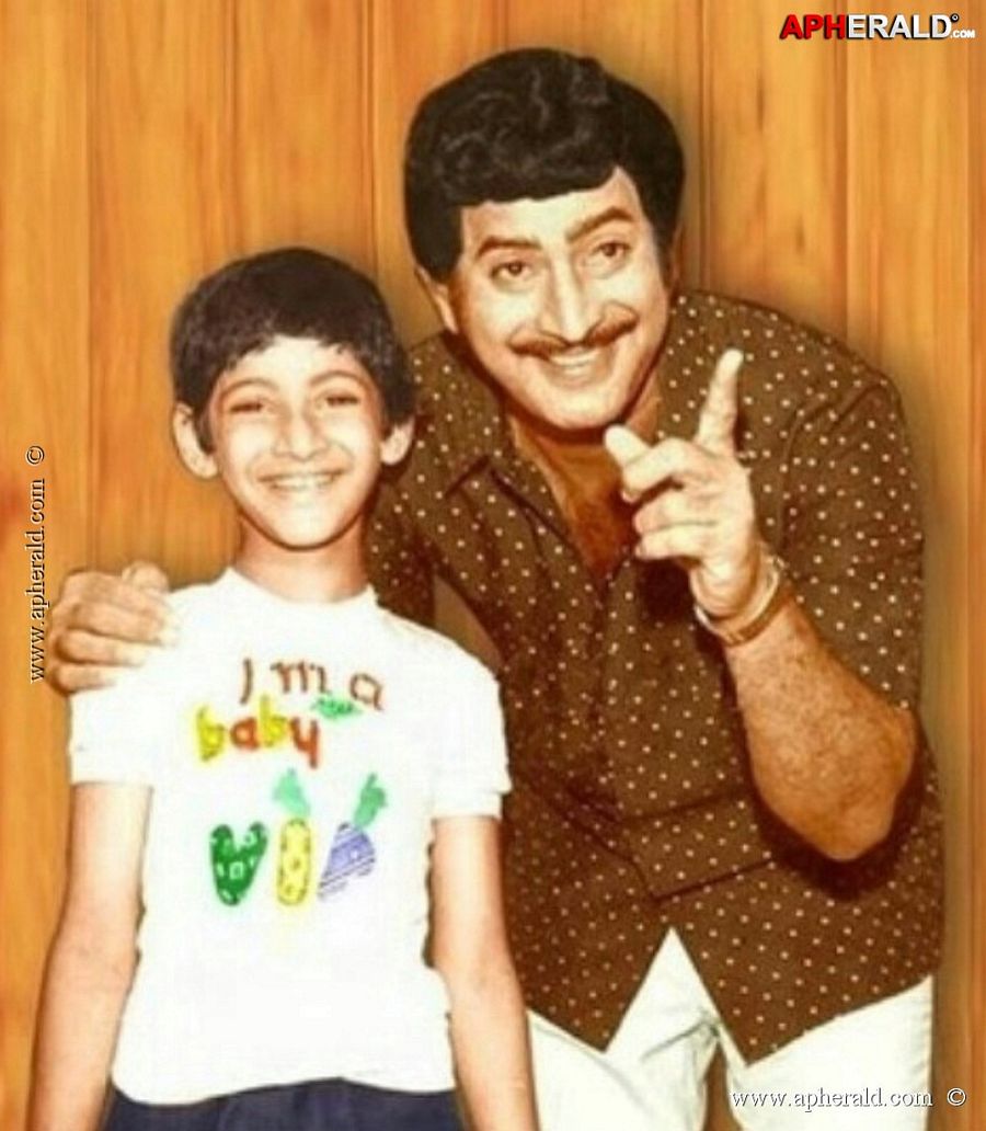 B'day Special: Mahesh Babu Rare & Unseen Photos Collections!