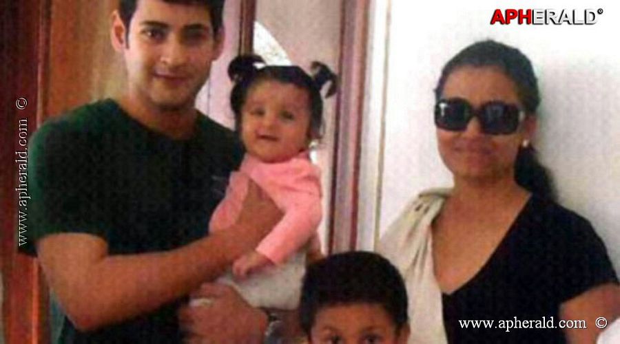 B'day Special: Mahesh Babu Rare & Unseen Photos Collections!