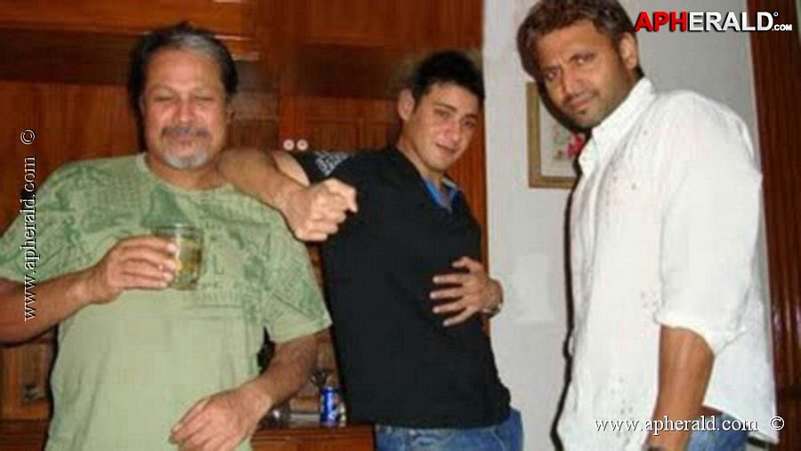 B'day Special: Mahesh Babu Rare & Unseen Photos Collections!