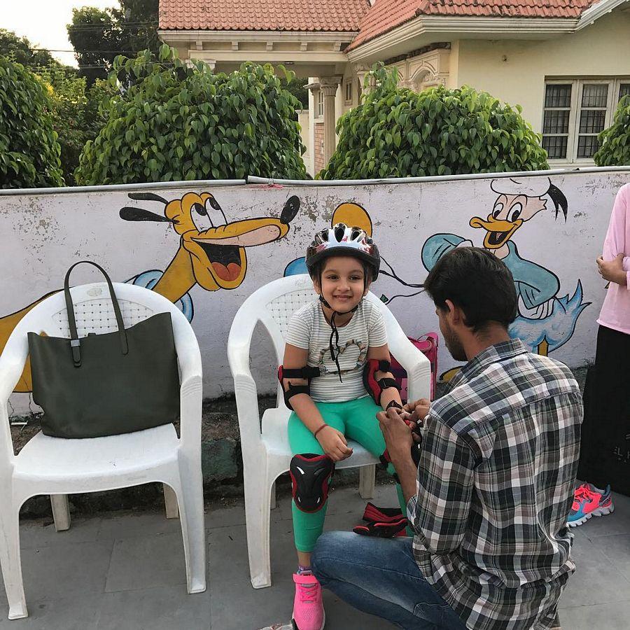 Mahesh Daughter Sitara Ghattamaneni Rare & Unseen Photos