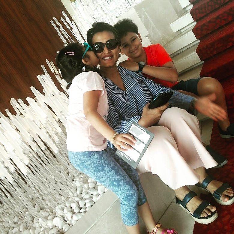 Mahesh Daughter Sitara Ghattamaneni Rare & Unseen Photos