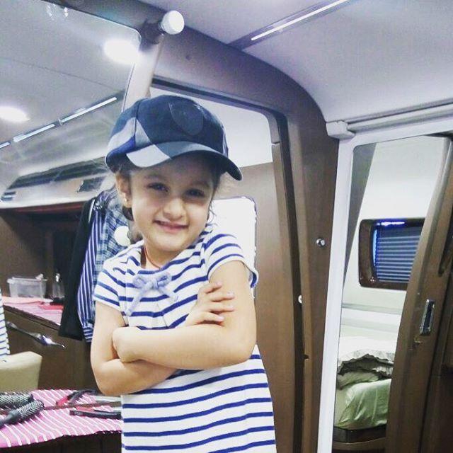 Mahesh Daughter Sitara Ghattamaneni Rare & Unseen Photos