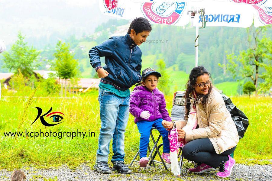 Mahesh Daughter Sitara Ghattamaneni Rare & Unseen Photos