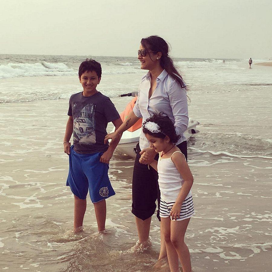 Mahesh Daughter Sitara Ghattamaneni Rare & Unseen Photos