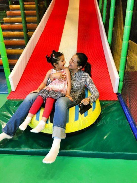 Mahesh Daughter Sitara Ghattamaneni Rare & Unseen Photos