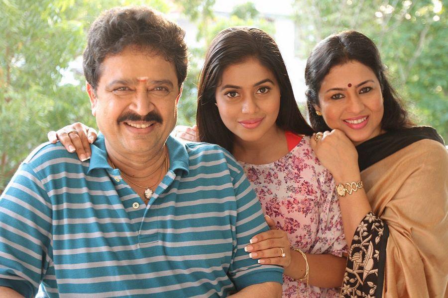Manal Kayiru 2 Movie Latest Stills